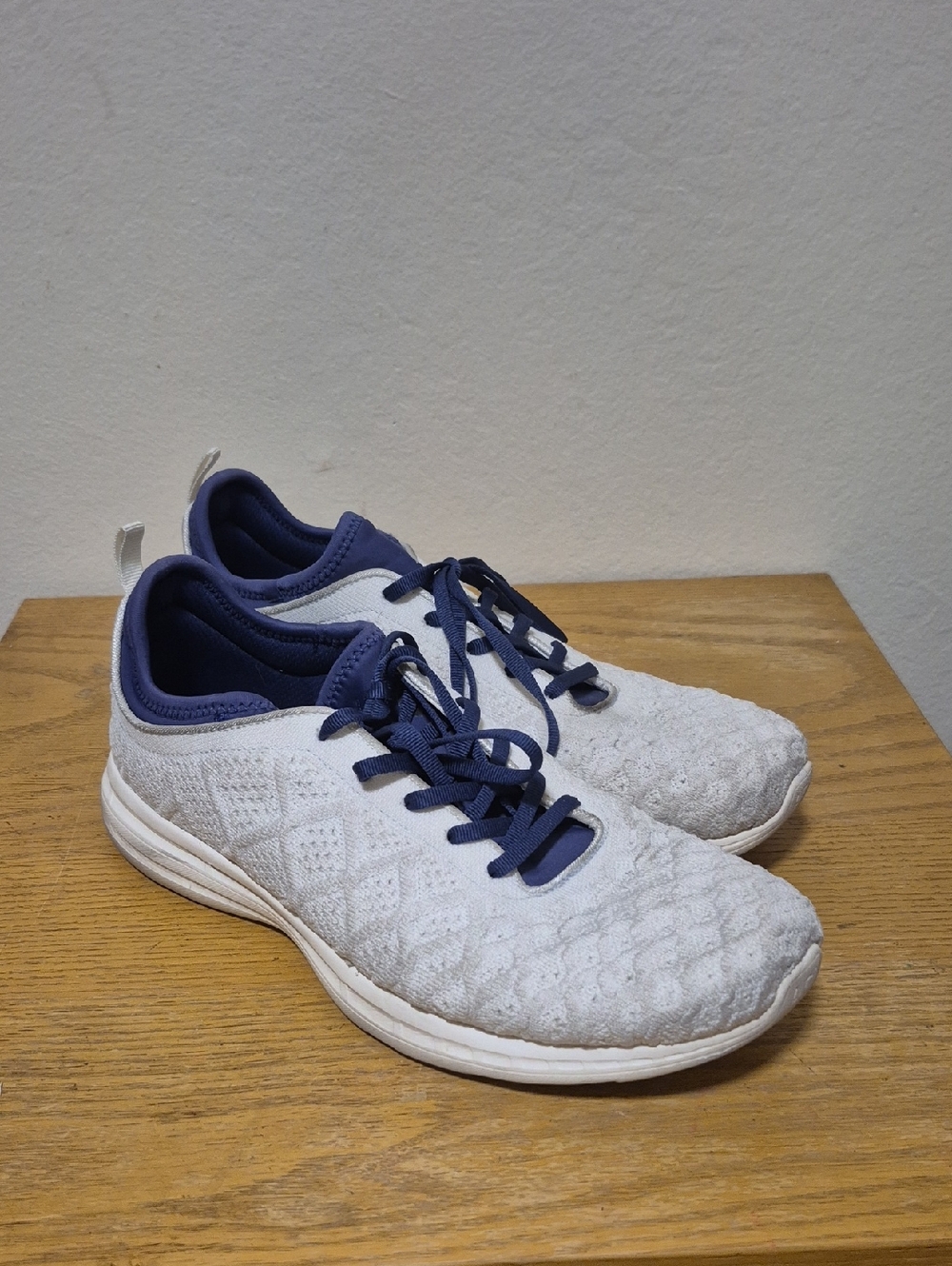 APL Tech Loom Phantom Men's Sneaker, White and Black Sz 11